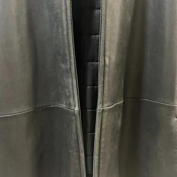 Liz Claiborne Black Leather Jacket - Picture 5 of 5